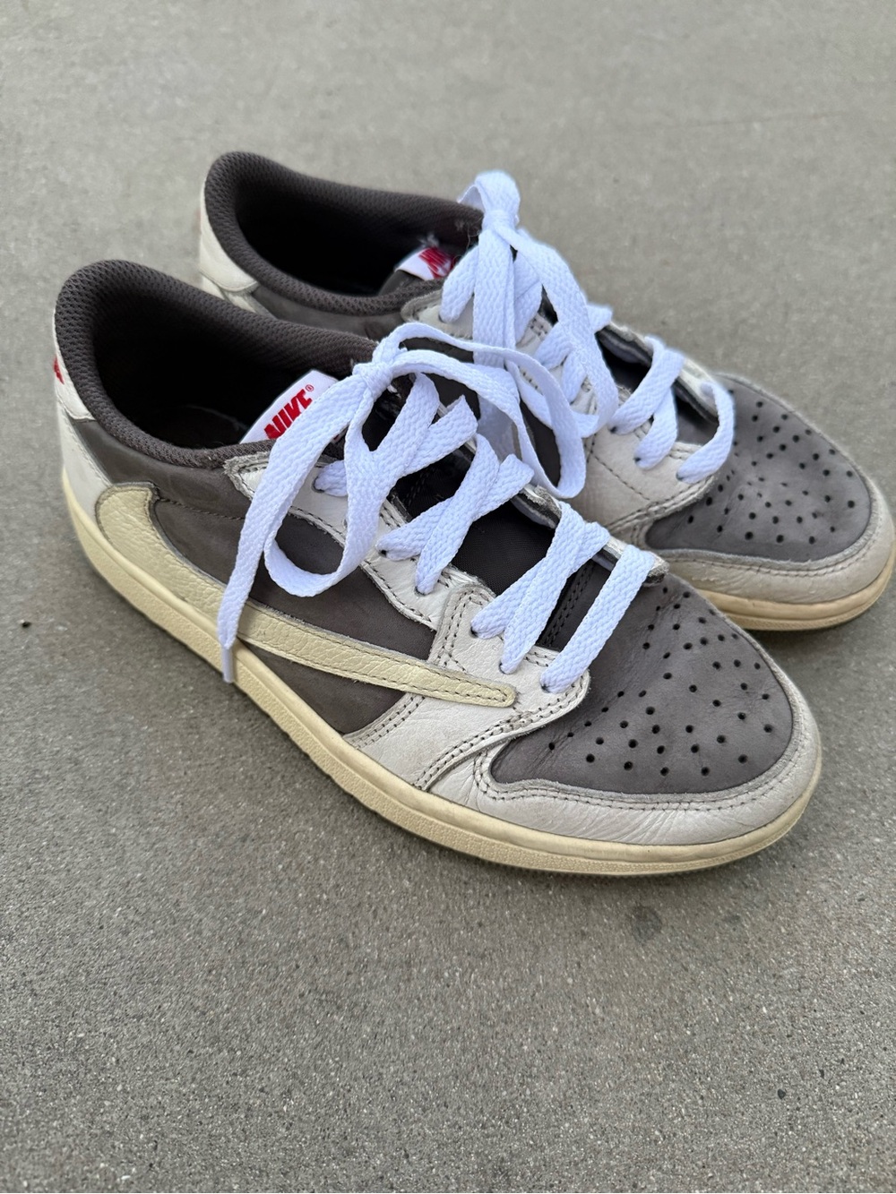 Nike Air Jordan 1 Low Retro Travis Scott Reverse Mocha Size 4.5M